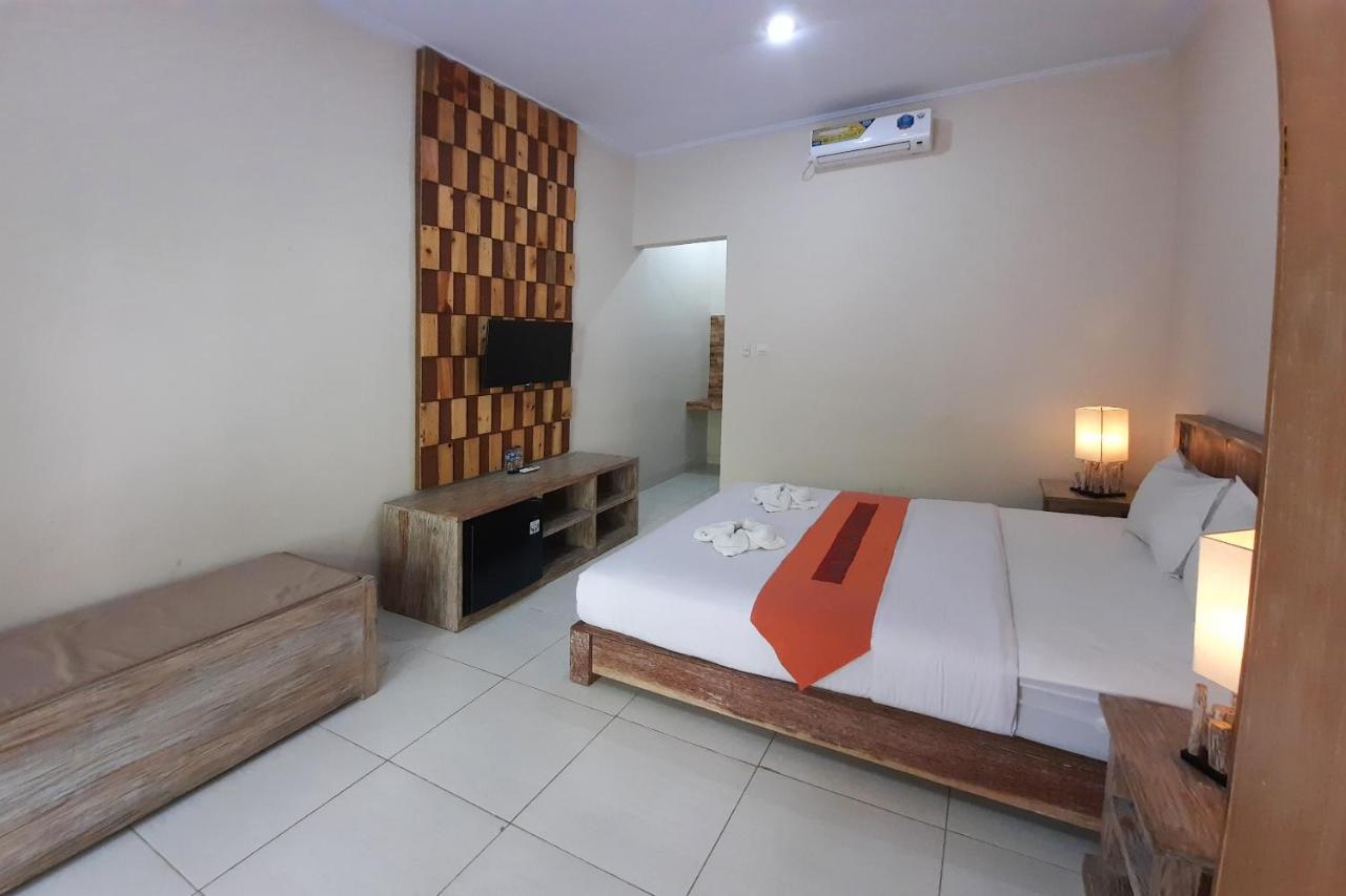 Oyo 3901 Kubu Kenak Hotel เซมินยัค ภายนอก รูปภาพ