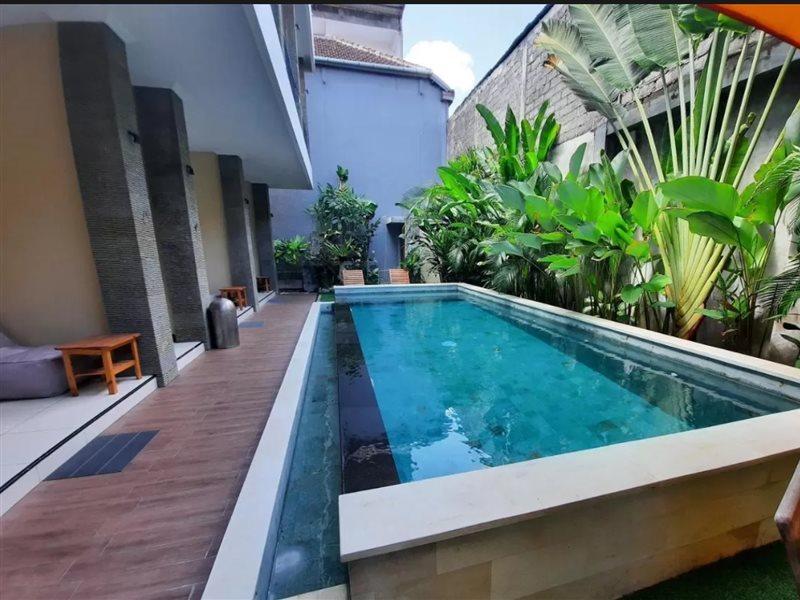 Oyo 3901 Kubu Kenak Hotel เซมินยัค ภายนอก รูปภาพ
